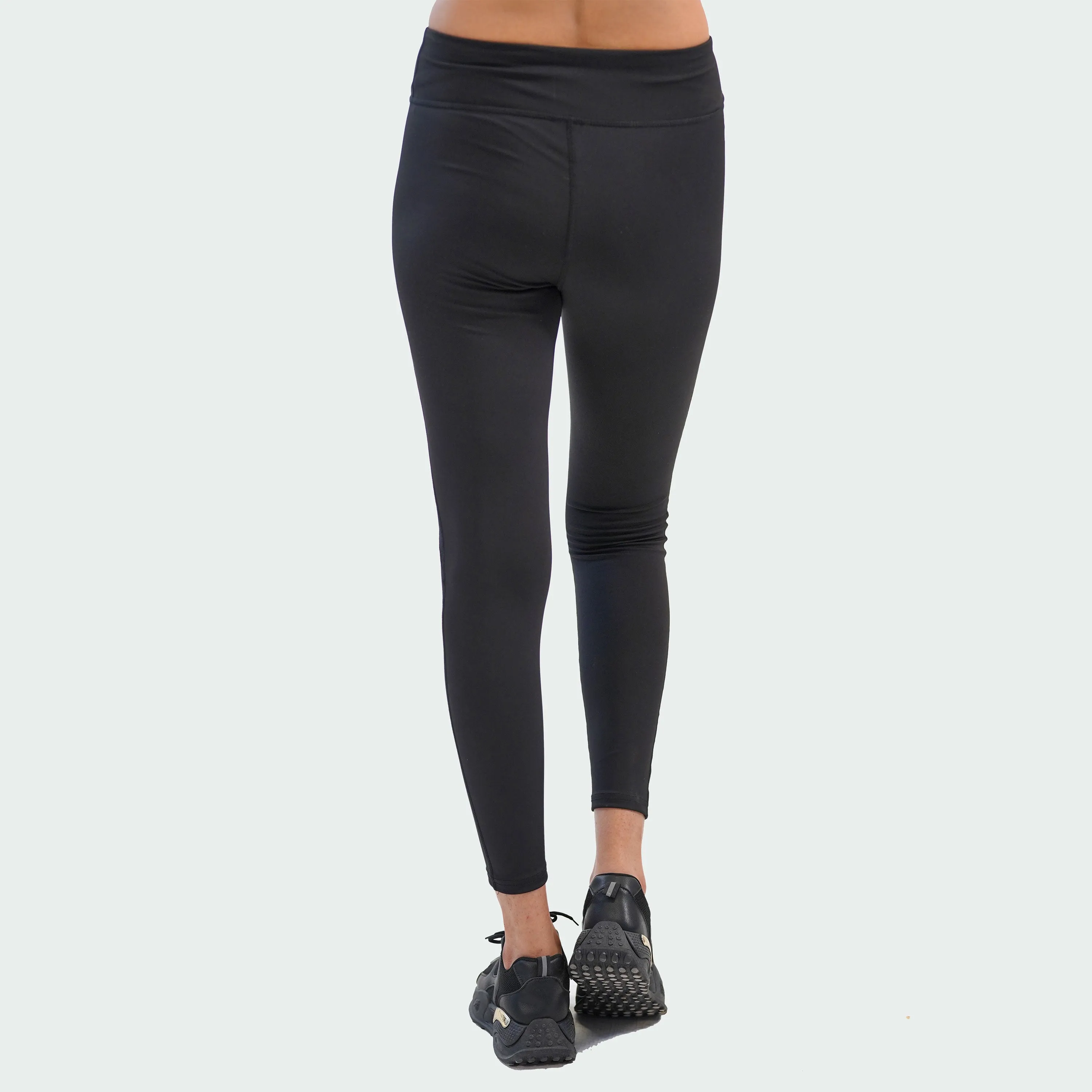 Serve Yoga Set - Black