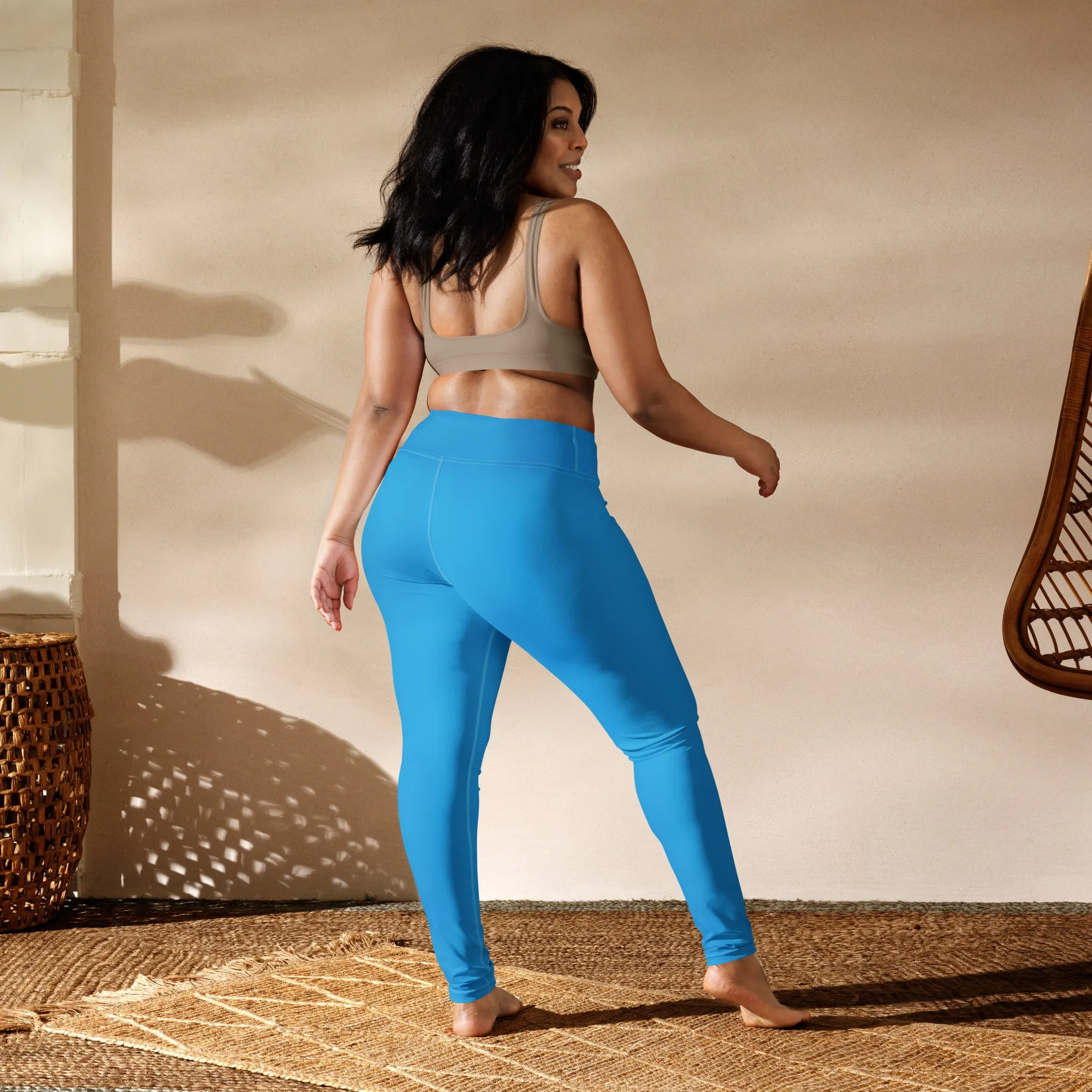Urban Chic: Women's Solid Color Yoga Pants Leggings - Cyan
